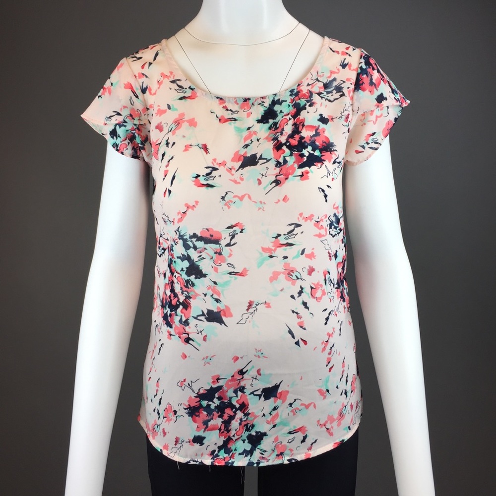 Floral Print Short Sleeve Blouse